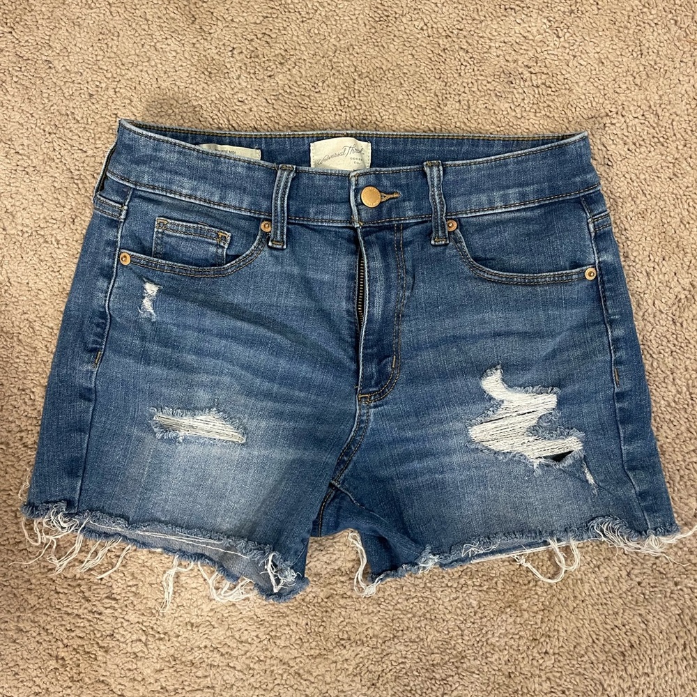 Universal thread ripped jeans shorts